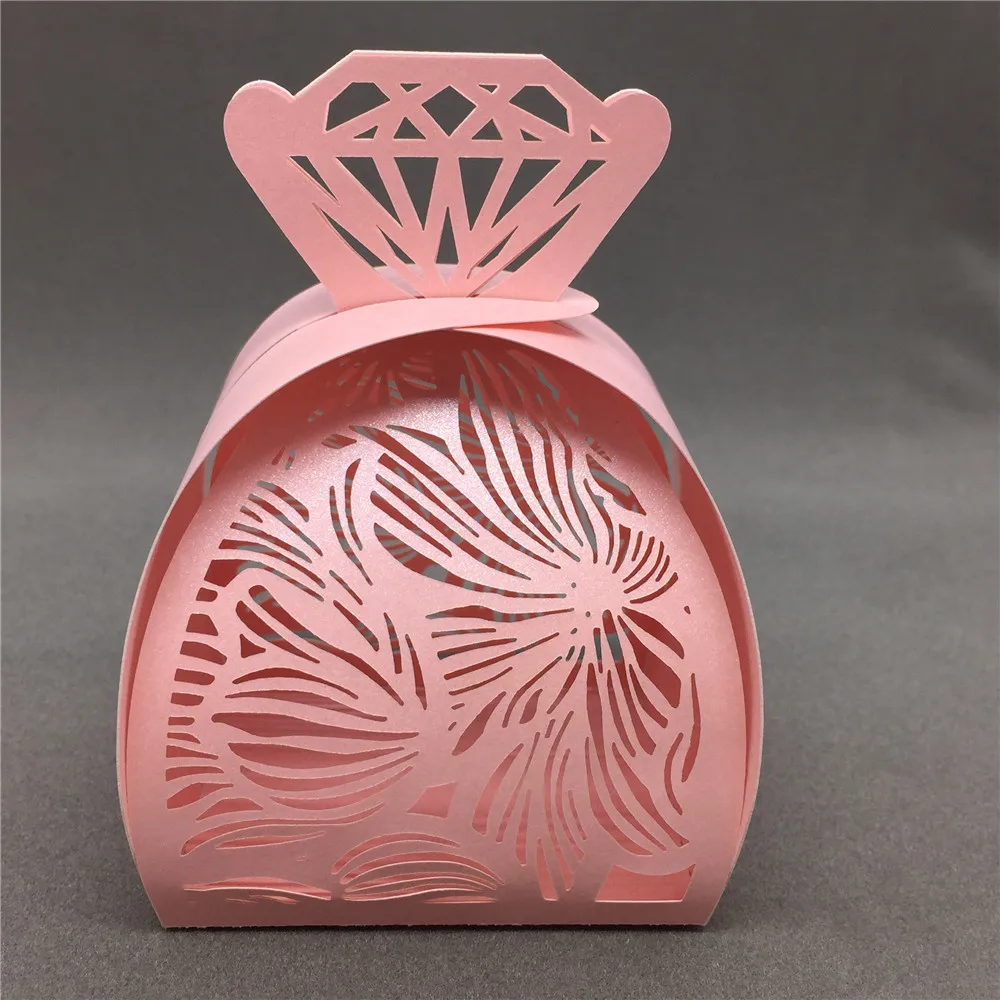 

20pcs Delicate Laser Cut Wedding Candy Box Carved Pattern Wedding Party Birthday Banquet Kindergarten Bridal Shower Supply
