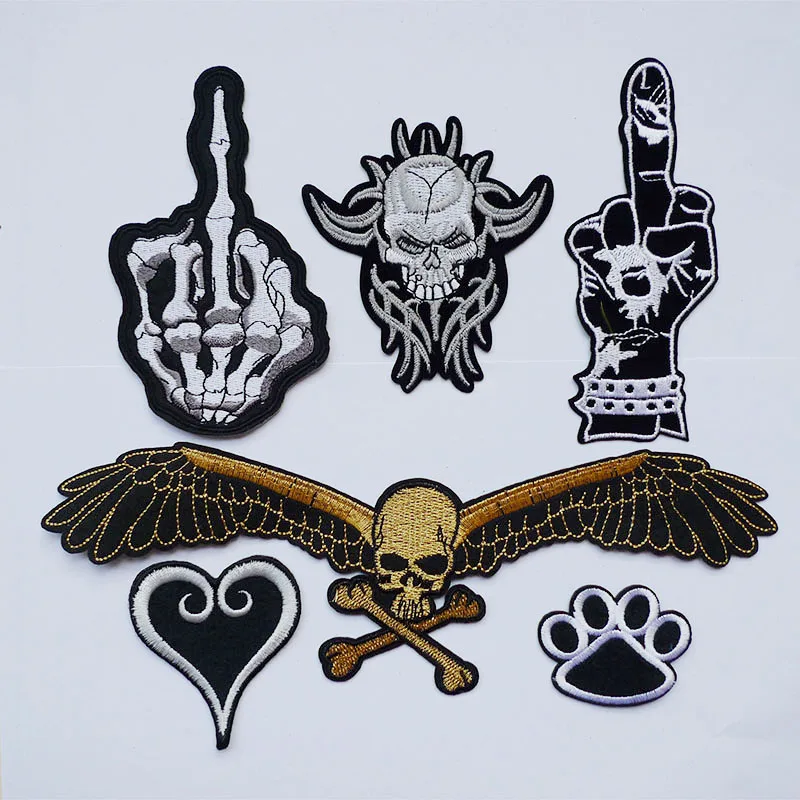 

1 Pcs Footprint Finger Skull Bird Embroidery Iron on Patches For Clothing Jeans Applique Garment Kids Hat Stripes Sticker Badges