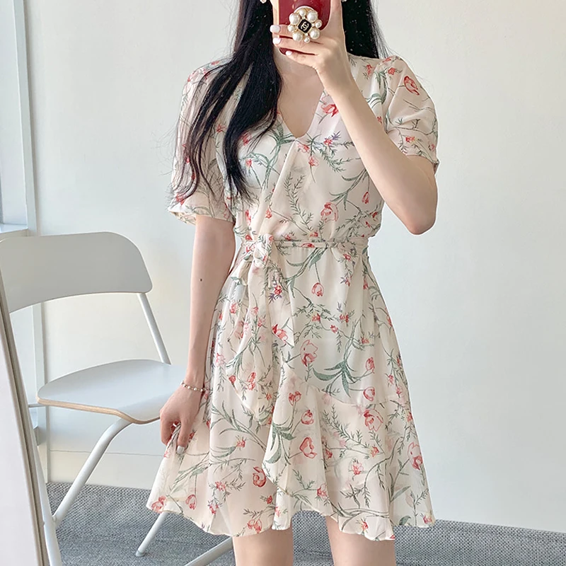 Винтажное милое Цветочное платье с v образным вырезом и оборками женские милые