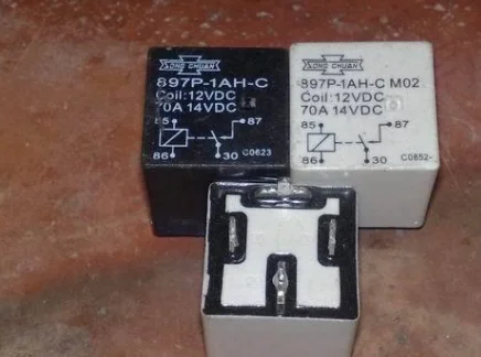 

Реле 897P-1AH-C 12VDC 70A V7-1A-P-12V