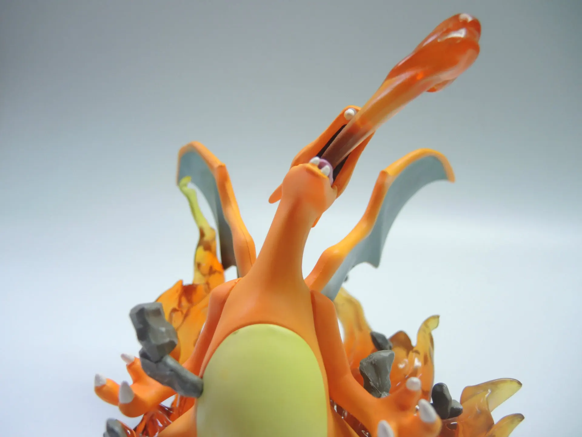 Новые горячие 15 см Charizard Покемон Пикачу коллекционеры Фигурки игрушки Рождественский подарок куклы игрушки для детей