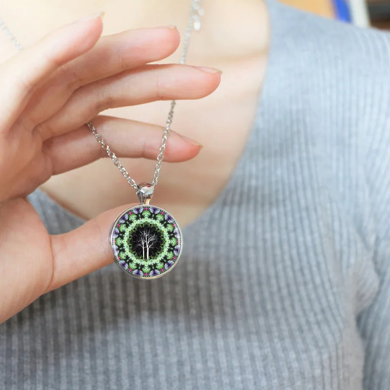 Rune лес Мандала Логотип Подвеска с цветочной мандалой картина искусство