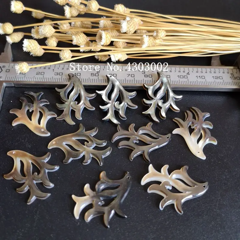 

20pcs/lot Natural Black Hollow Mother of Pearl shell for DIY Jewelry Natural Hollow Tree & Antler MOP Pearl shell for earrings