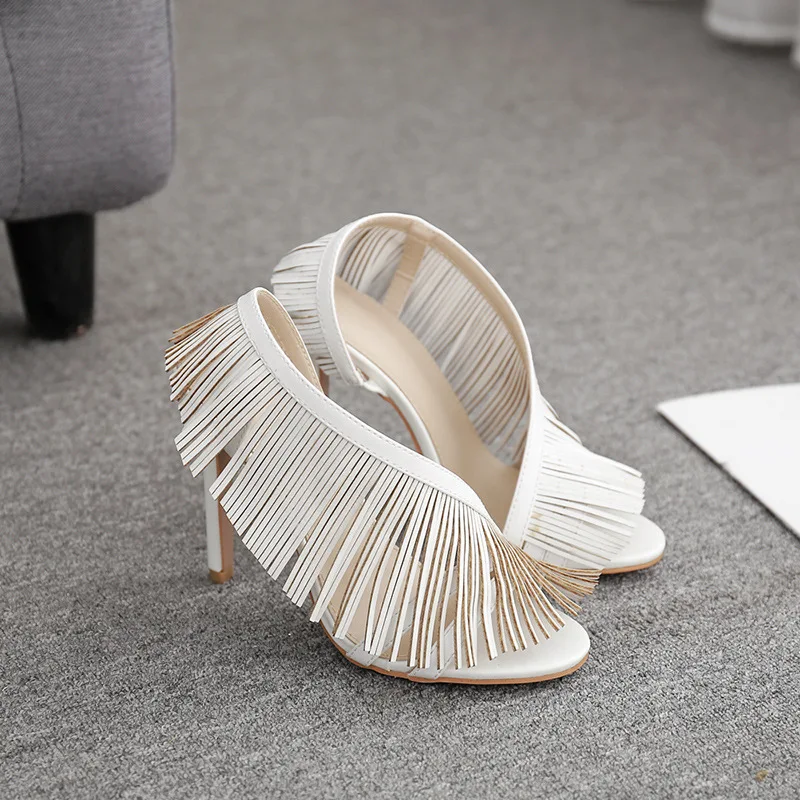 Женские модные летние сандалии с бахромой и открытым носком дизайнерские