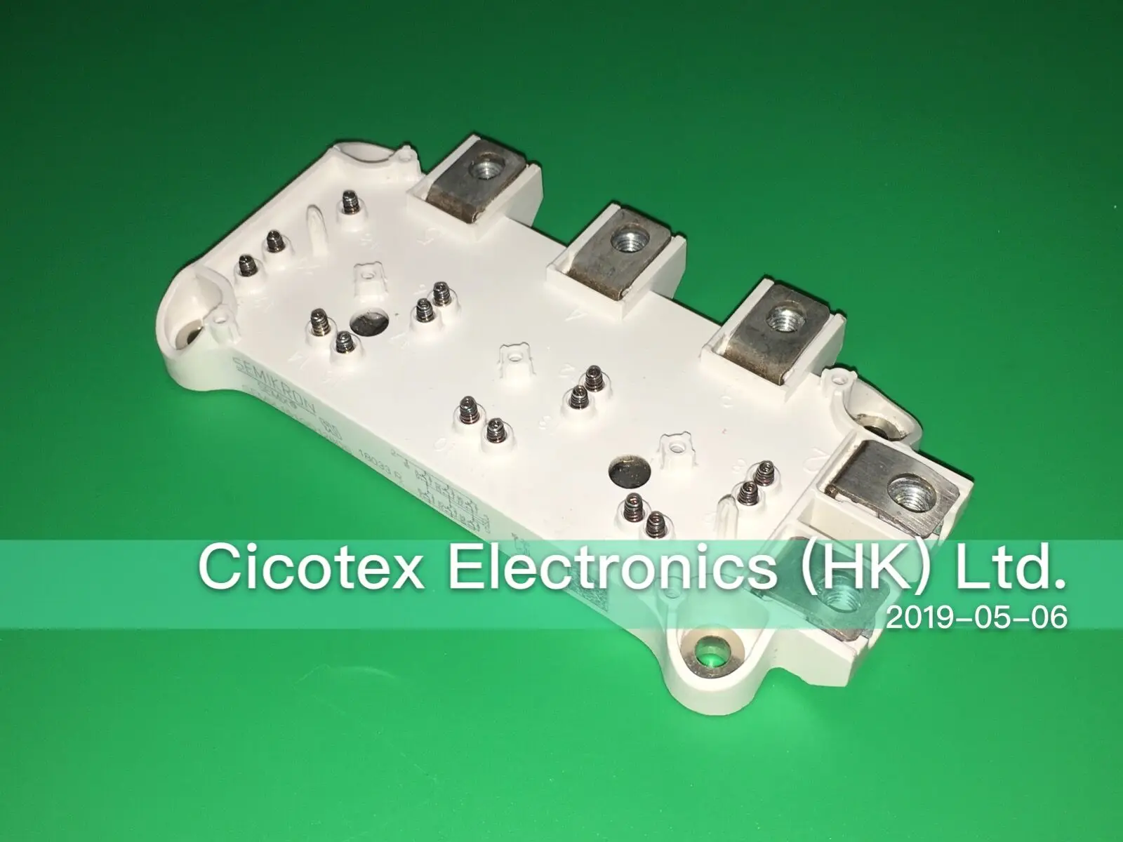 

SEMIX151GD128DS модуль SPT IGBT Модули SEMIX 151GD 128DS SEMIX151GD128-DS