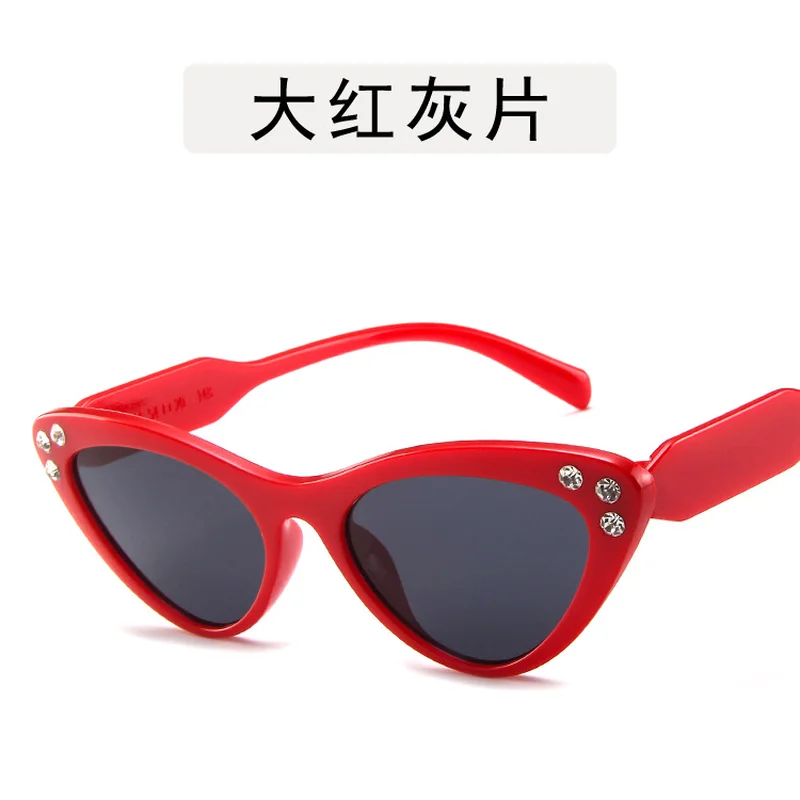 

Brand Cat Design Women Sunglasses 2019 Vintage Luxury Eye Sun Glasses for Lady Pink Frame Rhinestone Sunglasses Women Fashion