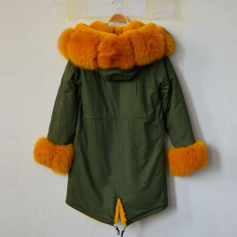 Модная парка с капюшоном и воротником из желтого лисьего меха Длинная зимняя