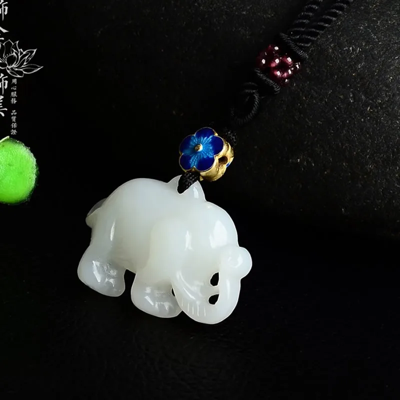 

Women white Elephant pendant Natural cute pendant 28*20*6mm