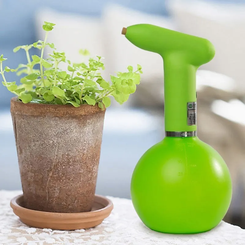 Green Садовые 1 л ЭЛЕКТРИЧЕСКИЕ лейки для опрыскиватель для цветов полива растений распылители давления ирригатор горшок спрей бутылка - Цвет: Green