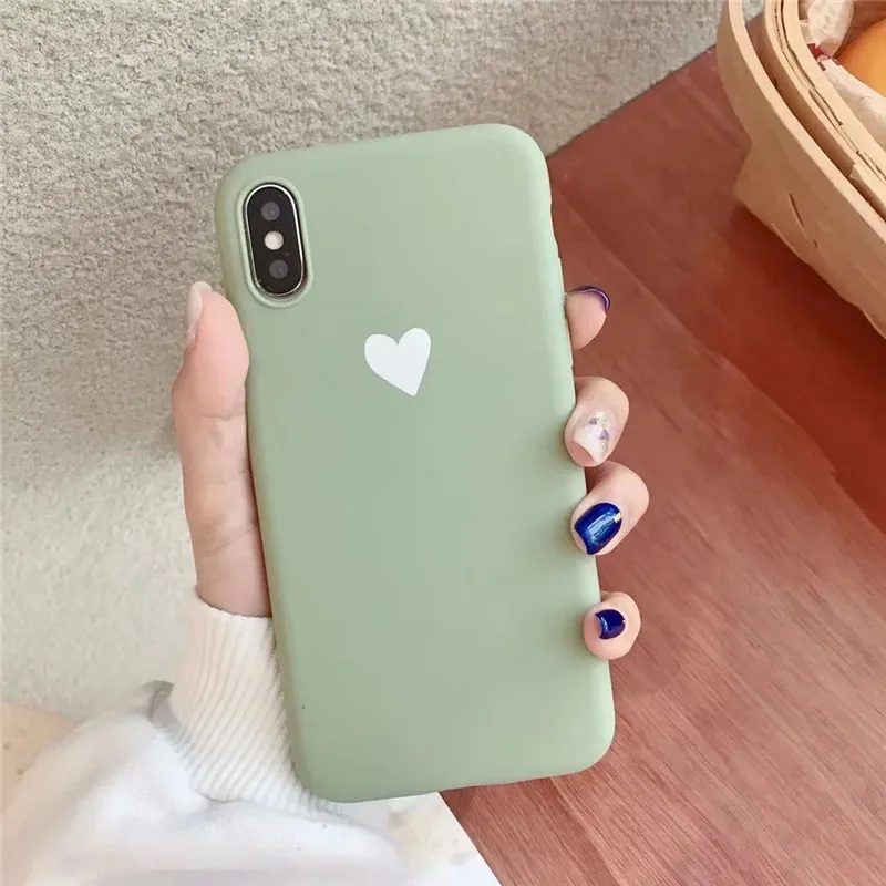 Силиконовый чехол с сердечком для iPhone 7 8 6 6S Plus мягкий ударопрочный из ТПУ X XS Max XR