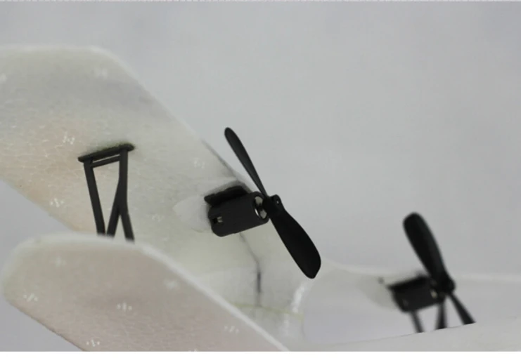 2017 Новые arrvial Пульт Дистанционного управления планера RC истребитель toys мальчика