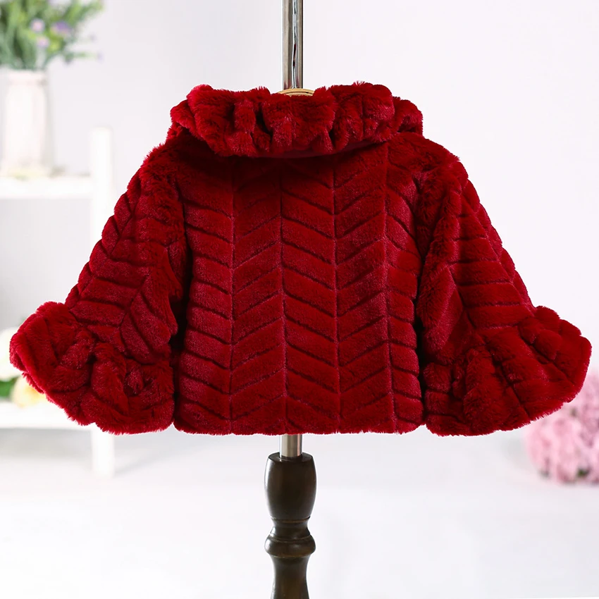 Накидка из искусственного меха для девочек зимнее волнистое платье пальто