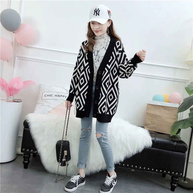 Женский вязаный свитер со стразами Свободный кардиган с новым узором Корейская