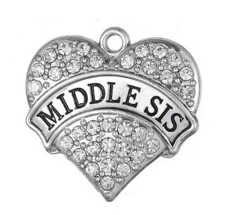 Большая звезда с большими сердечками маленькая малышка сестренка мама бабушка