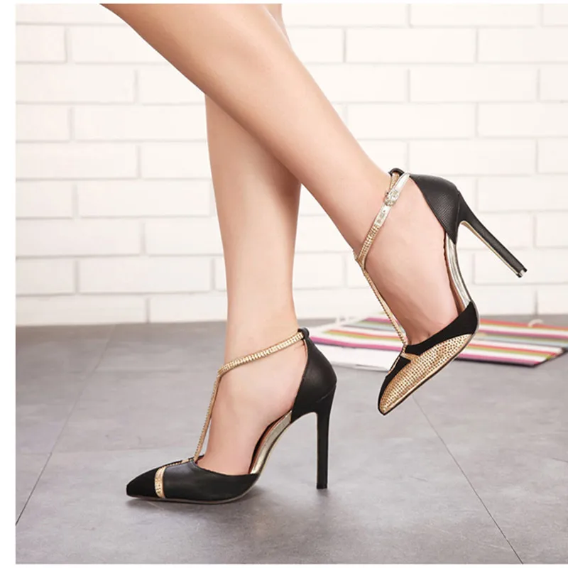 2019 Модные женские пикантные сандалии на высоком каблуке с острым носком вырезами