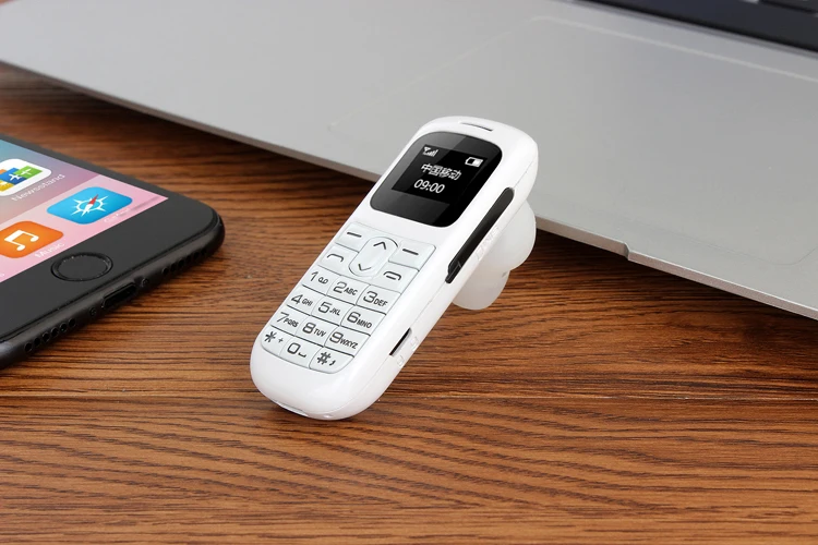 C001 мини мобильный телефон Bluetooth гарнитура волшебный голос GSM низкая радиация дешевый китайский детский сотовый телефон аналогичный BM50 BM70 телефоны