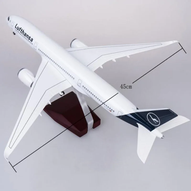 Модель самолета Lufthansa масштаб 1/142 47 см|Вертолеты самолеты корабли космическая