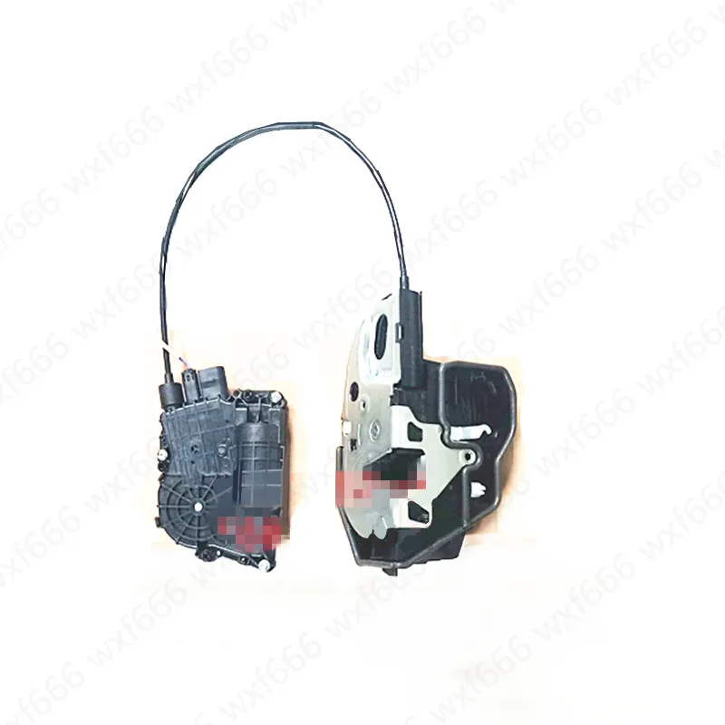 Механизм блокировки передней двери автомобиля и привод двигателя GT 535I 2014b mw528I F07