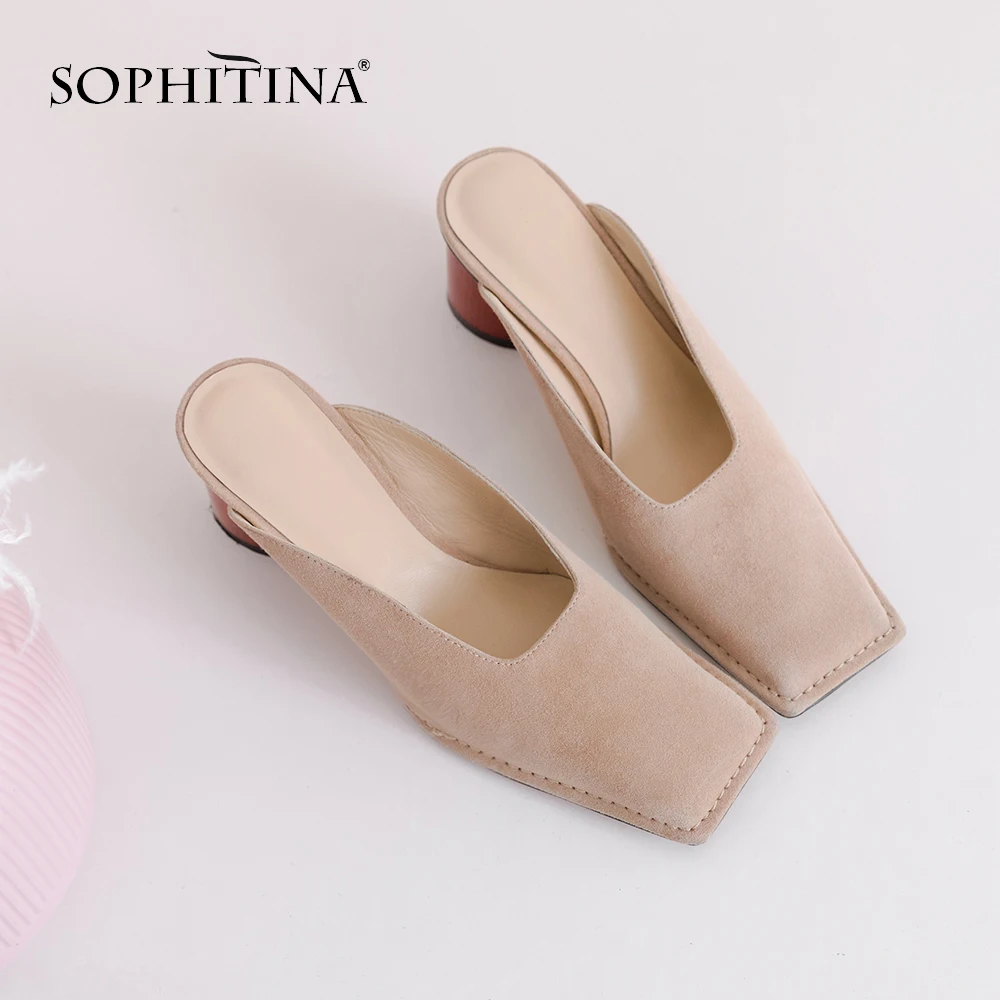SOPHITINA/Модные туфли без задника на высоком каблуке 4,5 см. Женская обувь на среднем и круглом каблуке ручной работы. Женские замшевые туфли без застежек с квадратным носком. Стильная и модная обувь для женщин. SO103
