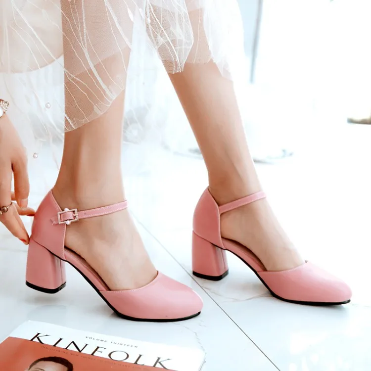 Женские босоножки на высоком каблуке летние с закрытым носком большие размеры 11