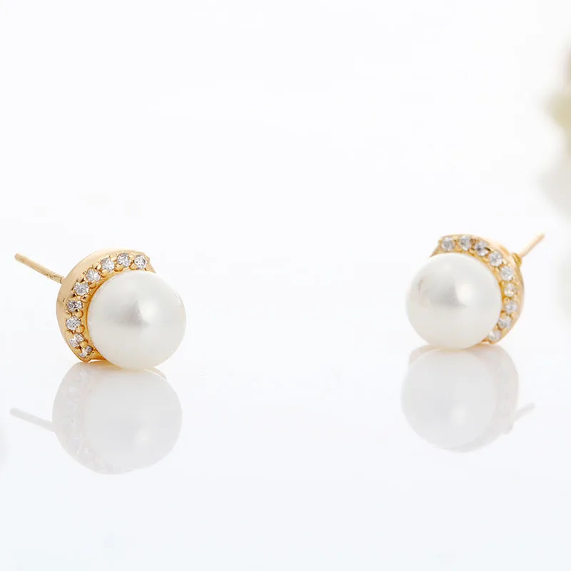 Серьги гвоздики женские из искусственного жемчуга с полуфианитами|fashion pearls|earrings