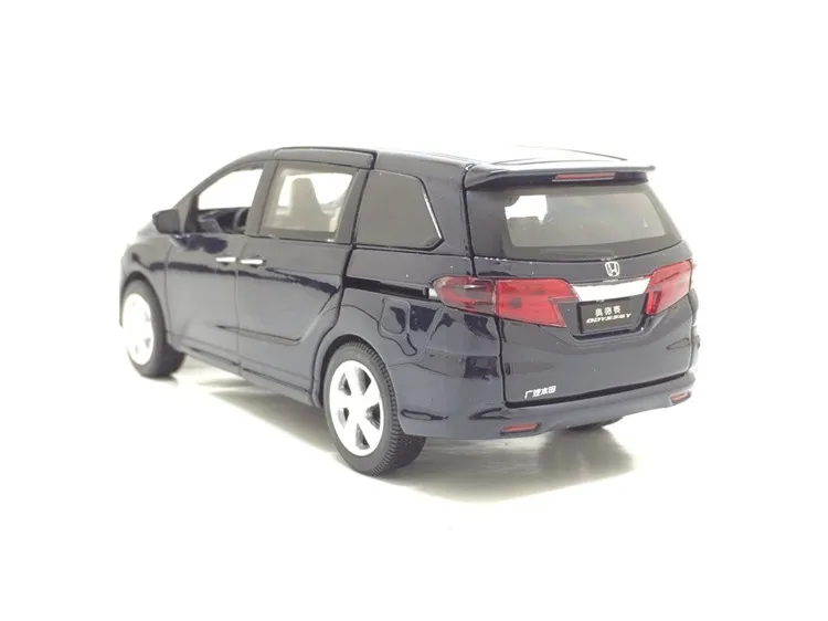 Новинка 1:32 Honda Odyssey литая под давлением металлическая модель автомобиля с музыкальным мигающим оттягиванием 6 открывающихся дверей детские игрушки подарки