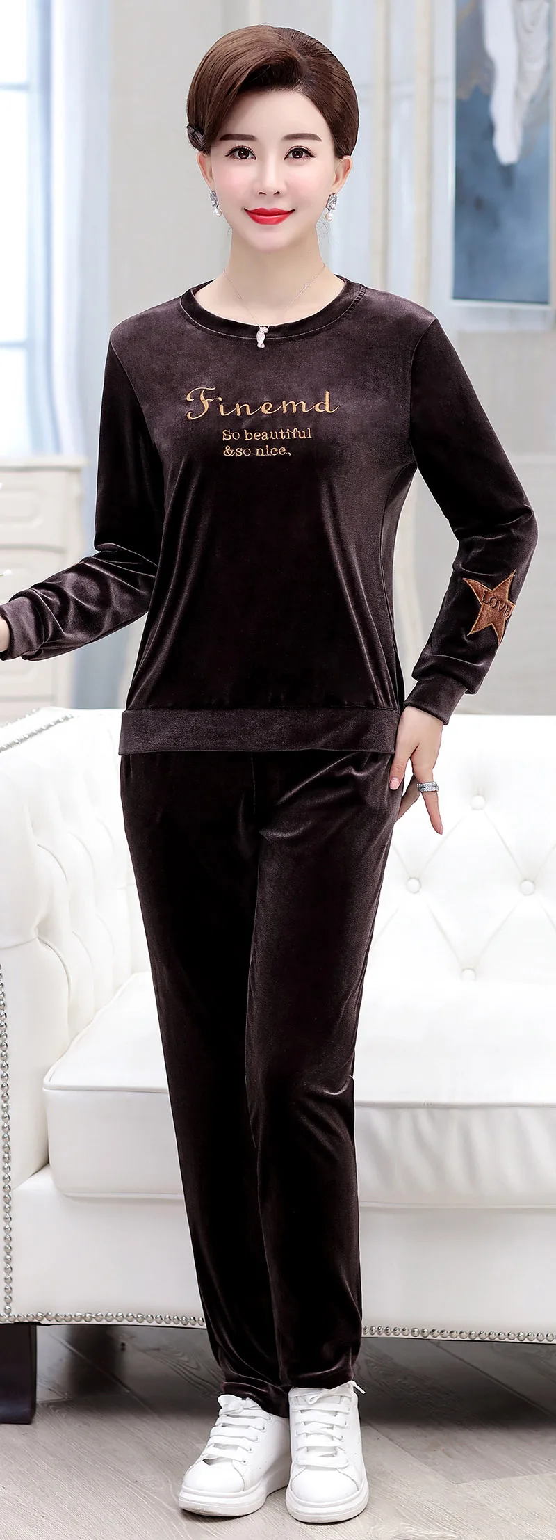 Женский спортивный костюм комплект из двух предметов: Топ + штаны большой размер