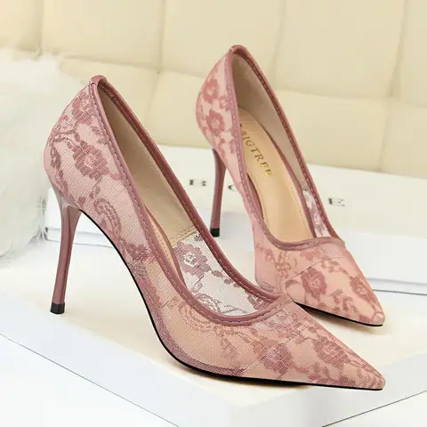 Туфли-лодочки Bigtree женские, высокий каблук, кружево, заостренный носок, пикантная модная свадебная обувь для вечеринок