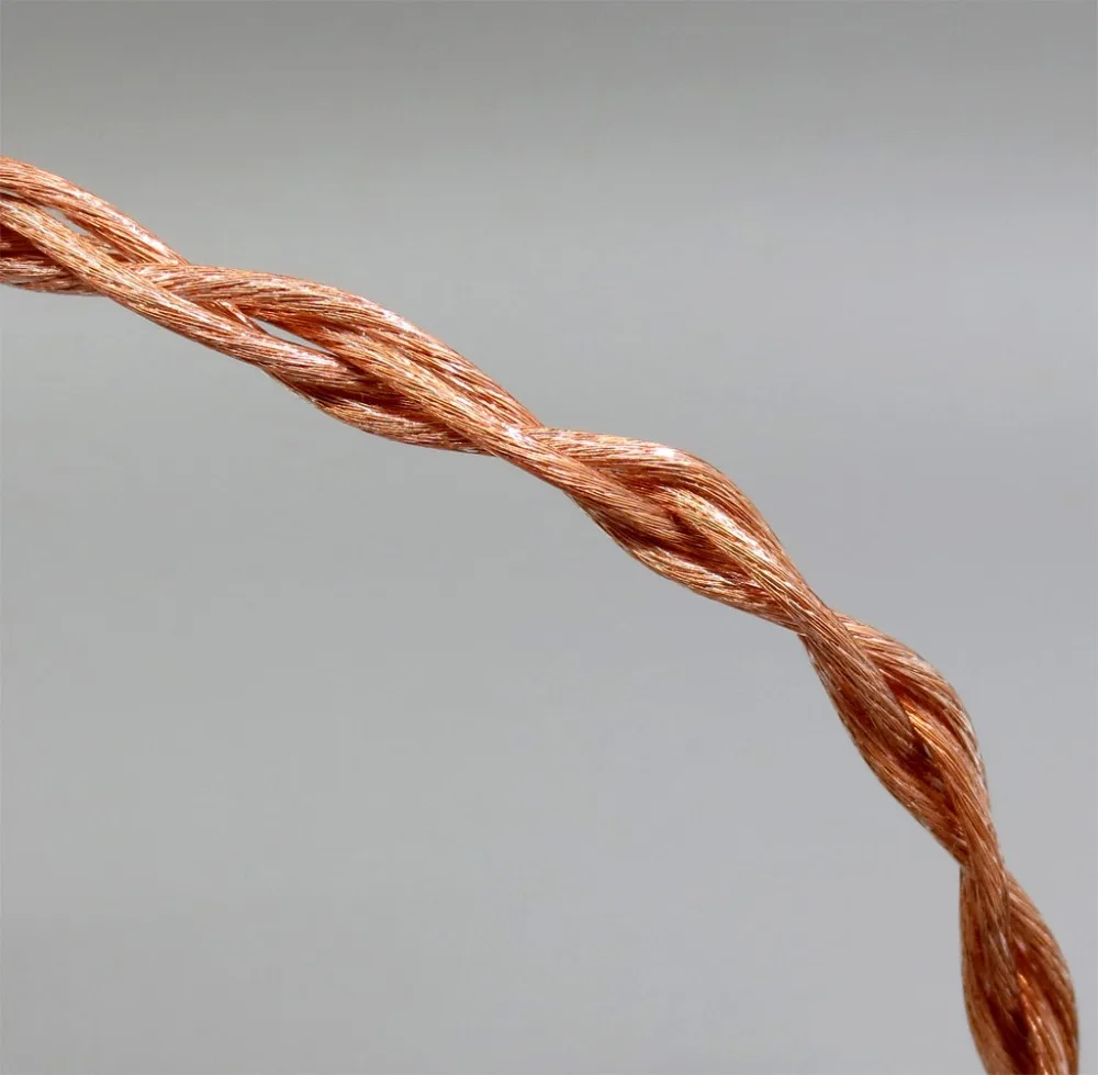 

LN0060394 core 2.5mm 3.5mm 4.4mm Balanced MMCX7N OCC 1.5mm Diameter Earphone Cable For Shure SE535 SE846 Se215 Custom 5 B