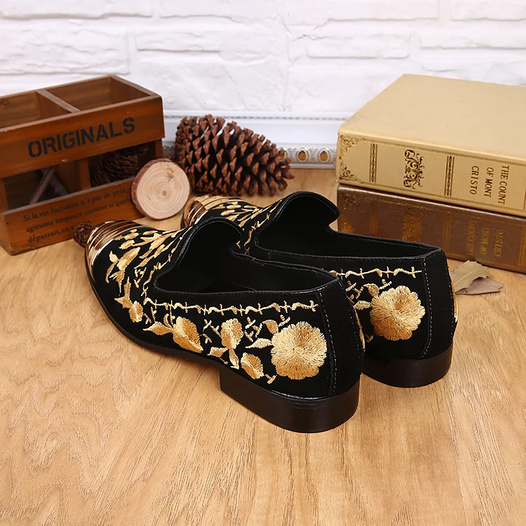 Spring Autumn vogue Black Suede Gold Embroidery Male Loafers Outdoor Causal Flat Mens Shoes Metal Round Toe Slip On Men | Обувь