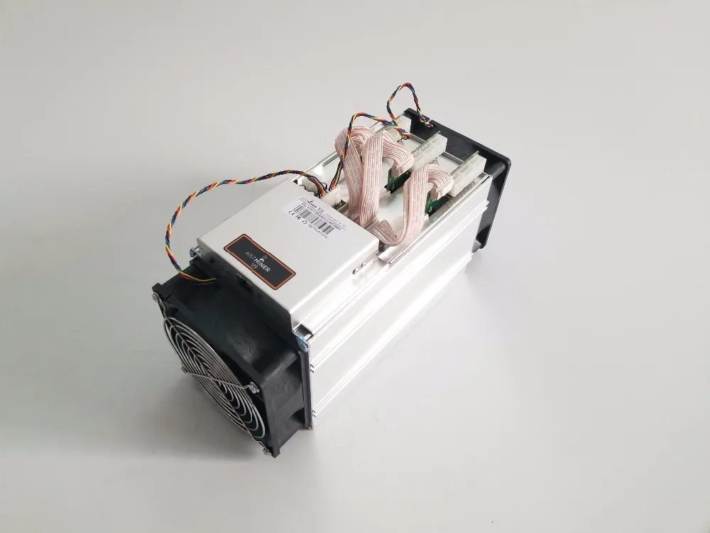 Новейший AntMiner V9 4TH/S Биткоин BCH BTC BCC Майнер без источника питания лучше, чем Antminer S9 Ebit E9 Whatsminer M3