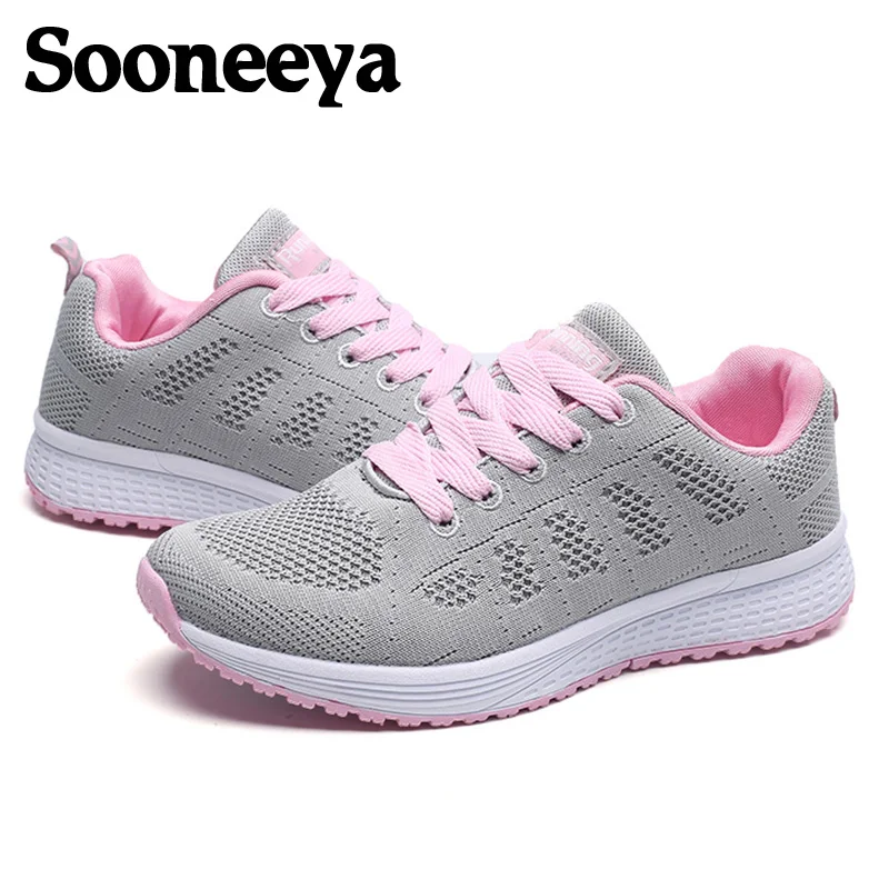 Легкая женская обувь для бега Сезон весна осень 2019 Мягкая спортивная Цвет Черный