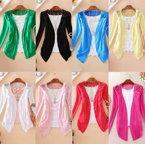 Женский трикотажный свитер Ms разноцветный кружевной с рисунком ромашек