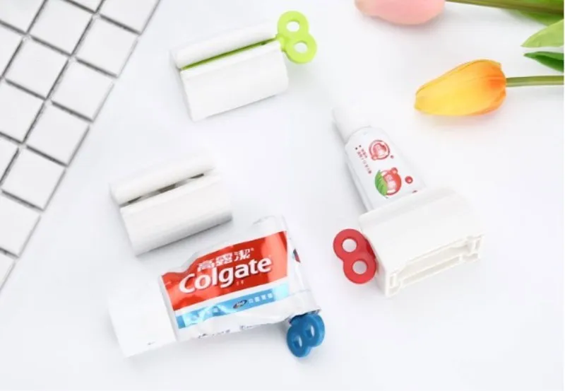 1 шт. Rolling Tube дисперсер для зубной пасты Зубная паста сиденье держатель Ванная комната крем в пластиковой баночке трубки сжимающие дозаторы