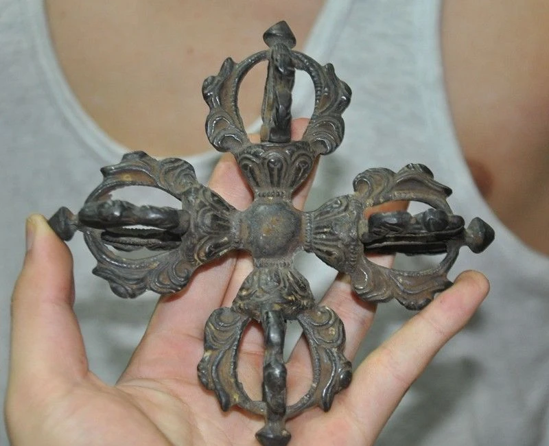 Старый тибетский буддизм бронзовый Phurpa Dorje Pestle Vajra Talismans FaQi|Статуи и скульптуры| |