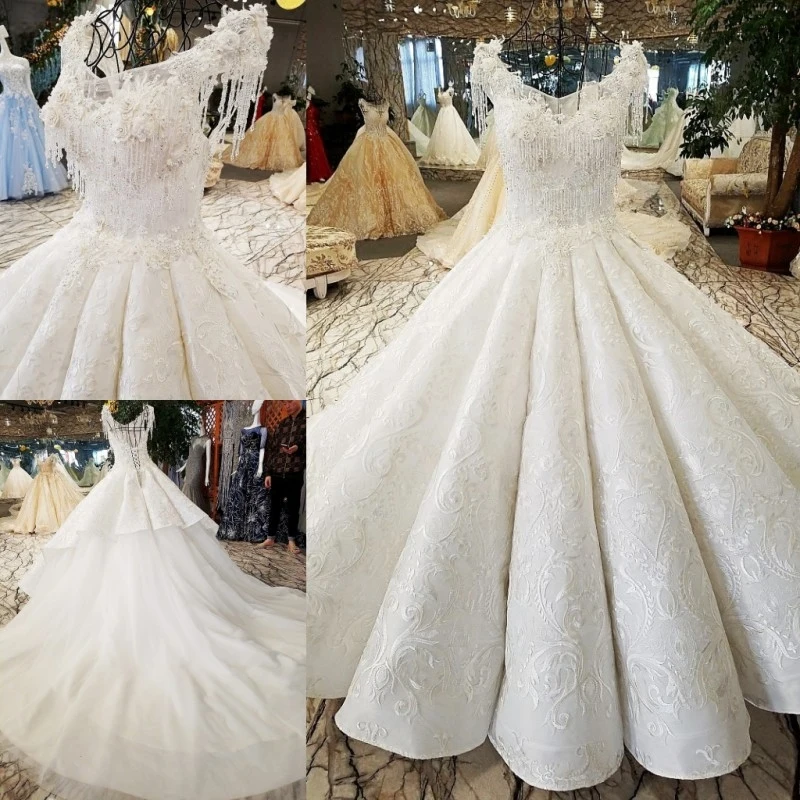 

LS6559 luxury ivory wedding dress 2020 as the picture vintage o-neck cap sleece lace up backless beading