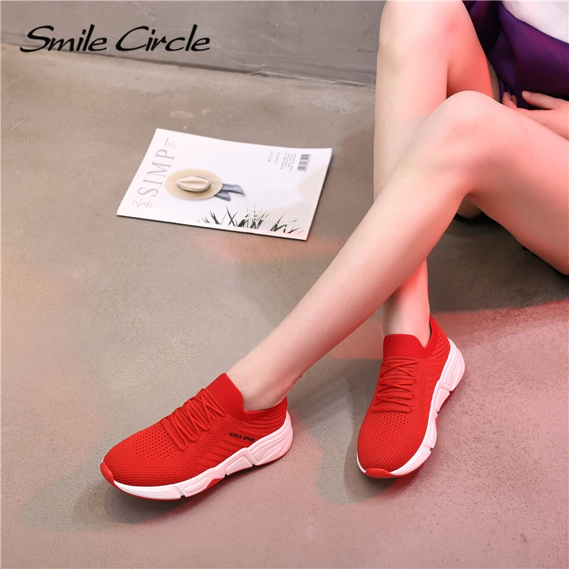 Женские кроссовки со смайликом вязаная обувь коллекция 2019 года сезон весна