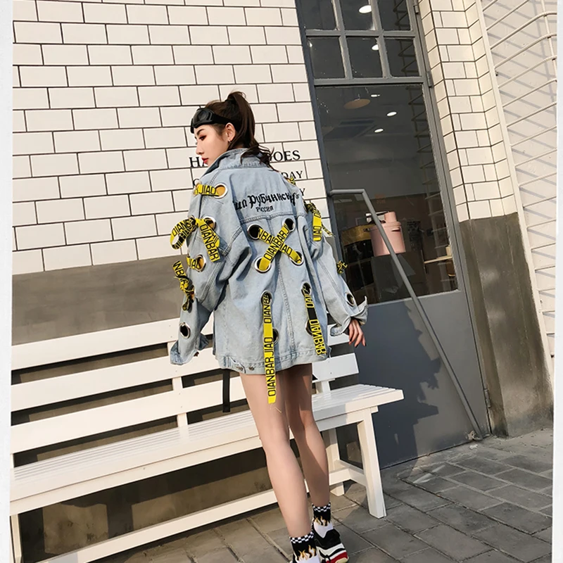 Осенние джинсовые Топы Harajuku с отверстиями и ушками для женщин, джинсовая куртка с вышивкой и лентами для женщин, женская Свободная уличная одежда, базовые пальто