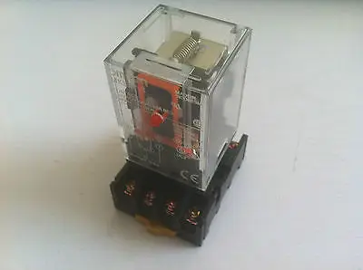 

1 set OMRON MKS2P AC 110V Power Relay 8-Pin 2NO 2NC 10A 250VAC DPDT With Base