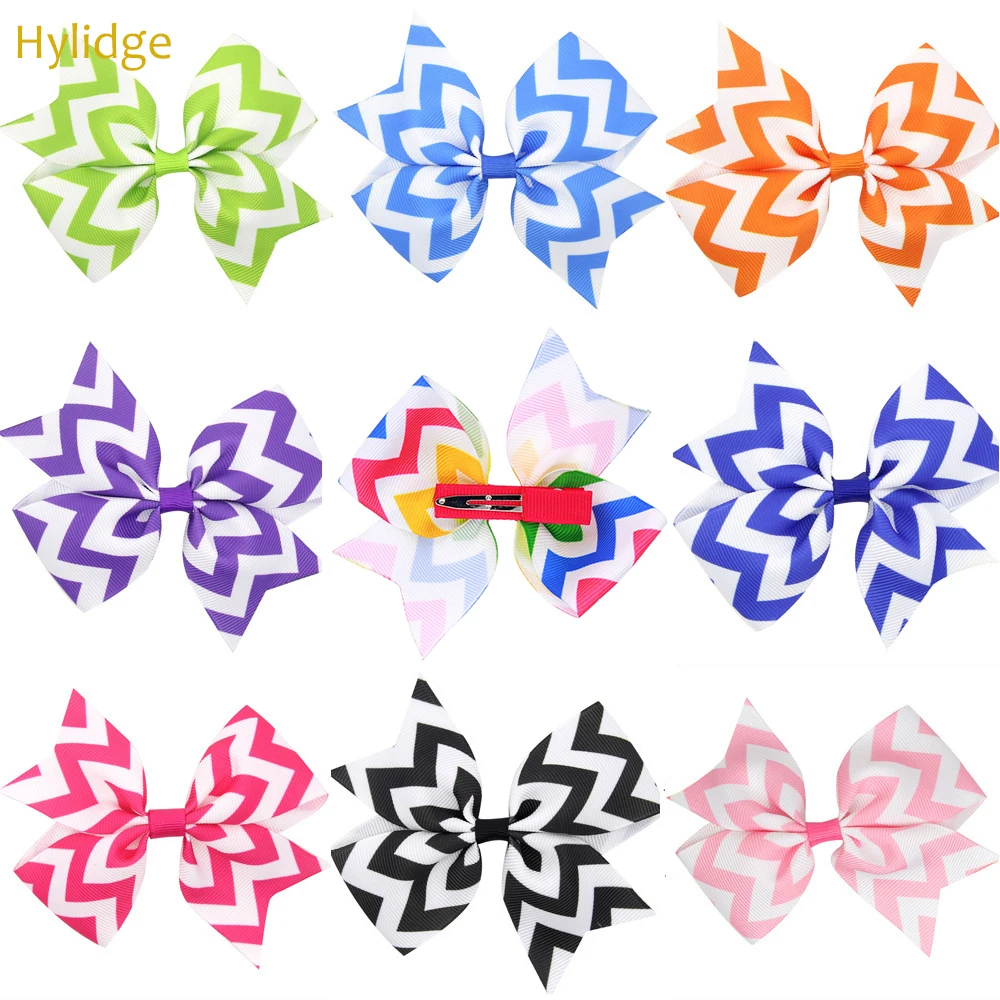 

Hylidge 4PCS Random Color Girl Bows for Hair Clips Baby Girls Bow Hair Clips Swallowtail Handmade Bow Hairpin