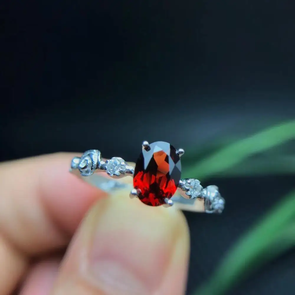 Простой винный красный гранат драгоценный камень кольцо с серебром для женщин