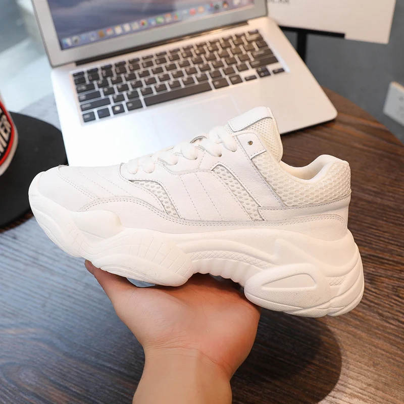 

Outdoor jogging Flats shoes New Women anti-skid Running Shoes Height Increasing 5 CM PU+Mesh Shoe surface Thick Sole sneakers