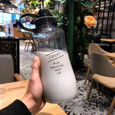 Черный Горячая Распродажа bpa-free 1.3L большая емкость Спорт на открытом воздухе пластиковые студенческие портативные бутылки для воды Путешествия Чай INFUSER фитнес чай чашка - Цвет: Черный