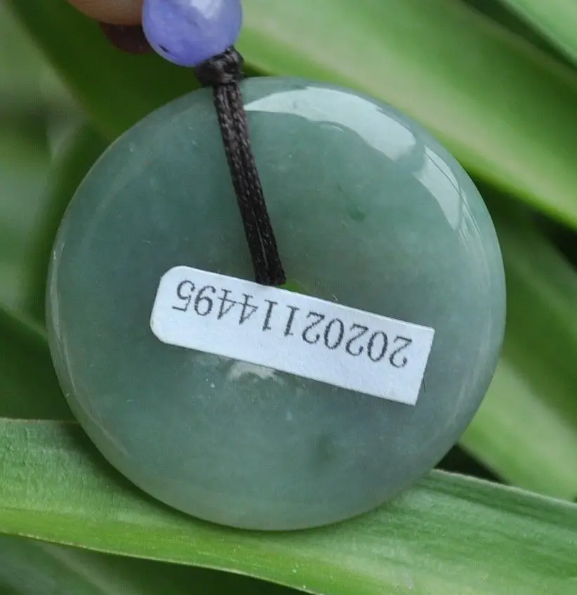 Бесплатная доставка Очаровательные 100% натуральные зеленые аэролиты из Moldavite