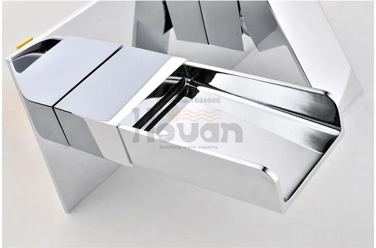 Латунный настенный смеситель Водопад для ванной комнаты высококачественный