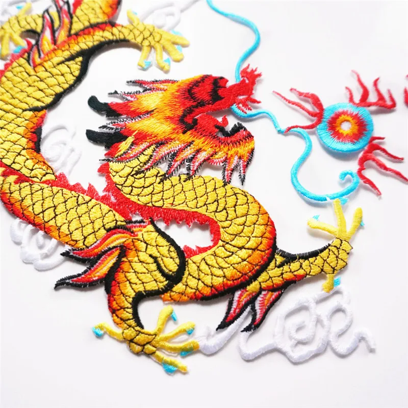 25 см вышитые нашивки Золотой летающий дракон играет синий жемчуг Пришивные