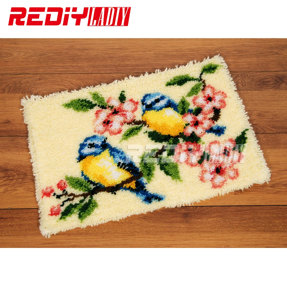 Набор крючков с защелкой смайлик синие птицы сделай сам рукоделие незавершенный