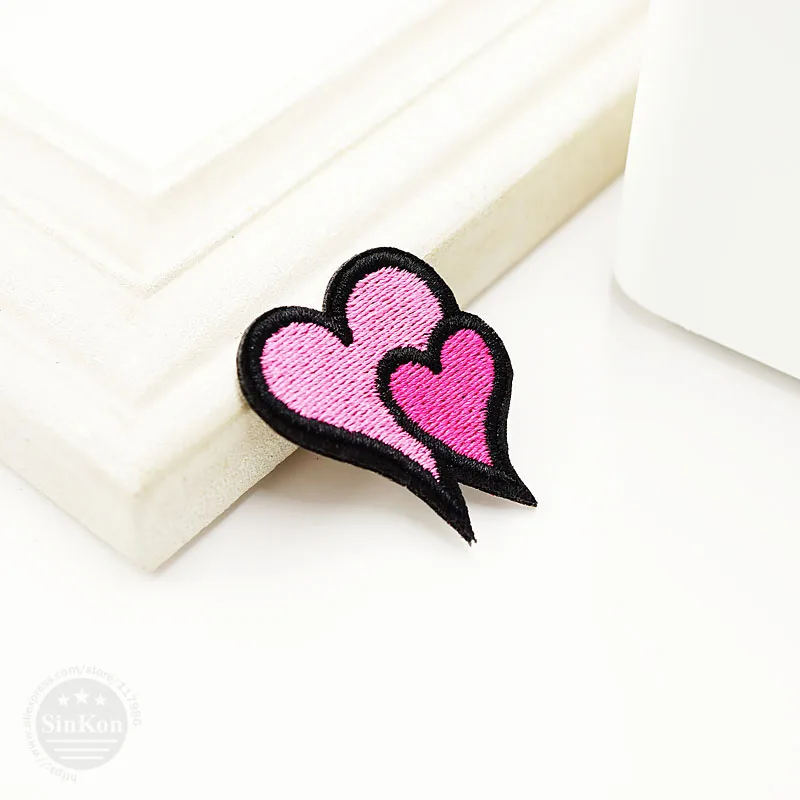 Heart (Size:3.4x3.8cm) Cartoon Badges DIY Embroidery Patch Applique Clothes Clothing Sewing Supplies Decorative Badge Patches | Дом и сад