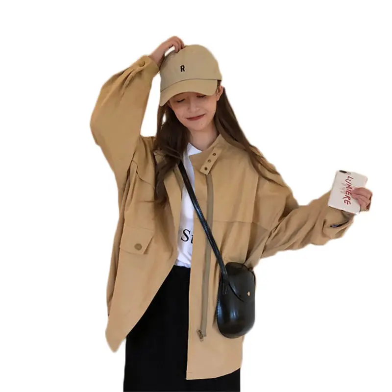 Женская куртка с воротником-стойкой повседневная однотонная большого размера на