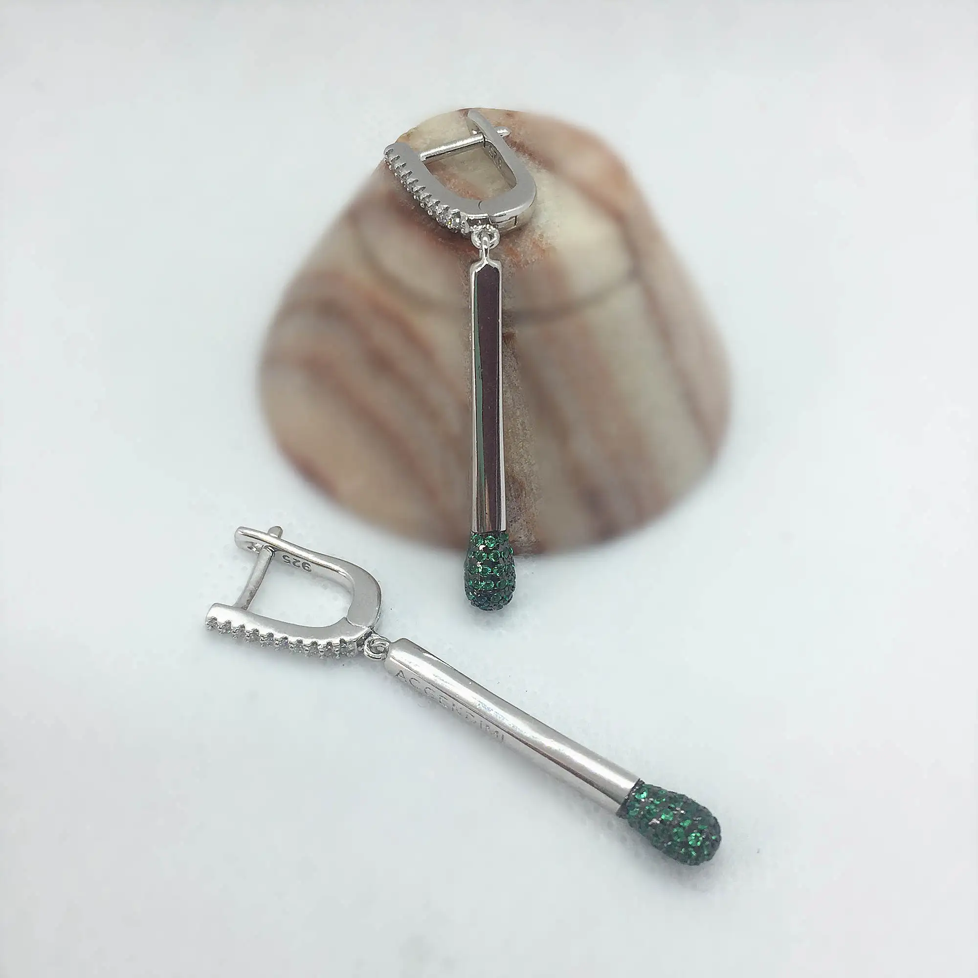 green stone 925 пробы серебряные висячие серьги, подходящие серьги с циркониевым камнем, металлическая палочка для женщин, сочетающиеся с огненными Ретро ювелирными украшениями, очаровательный подарок - Окраска металла: green stone
